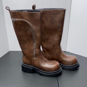 NWOB Dolls Kill Current Mood Brown Platform Boots- SZ 8